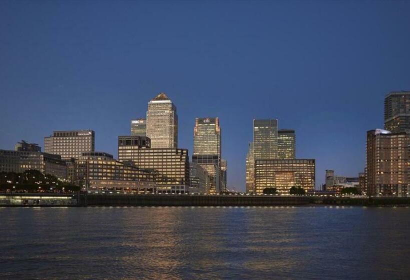 Номер Стандарт, Doubletree By Hilton  London  Docklands Riverside