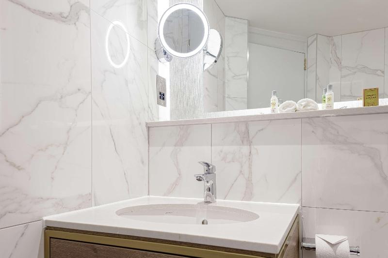 Номер Стандарт Адаптированный для Инвалидов, Doubletree By Hilton Stoke On Trent
