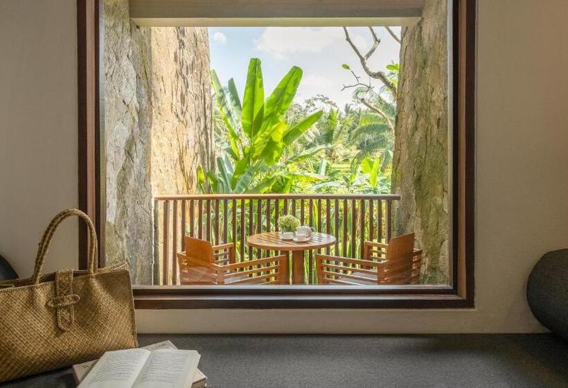 带大床的套房, Maya Ubud Resort & Spa
