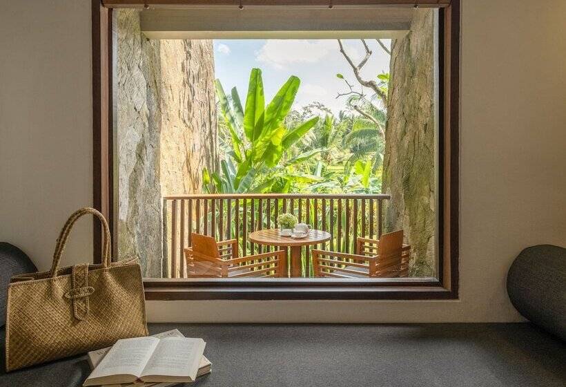 带大床的套房, Maya Ubud Resort & Spa