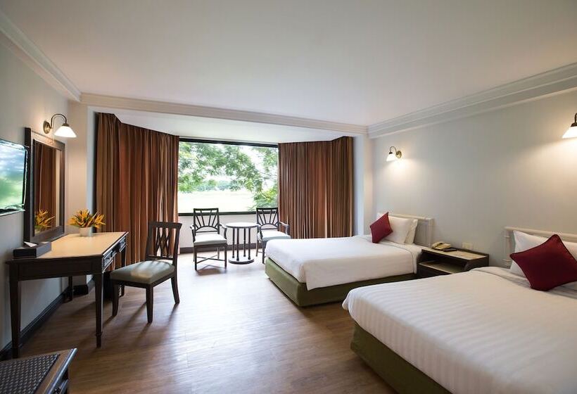 디럭스 룸, The Imperial Hotel & Convention Centre Phitsanulok