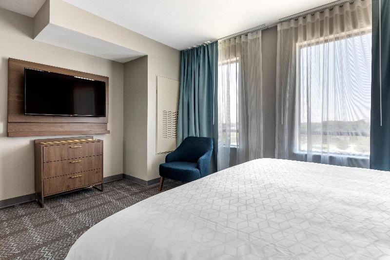 Люкс Кровать Кинг, Staybridge Suites Grand Prairie Near Epic Central, An Ihg
