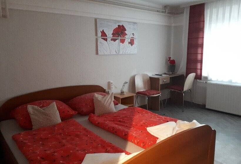 اتاق استاندارد, Guest House Tara