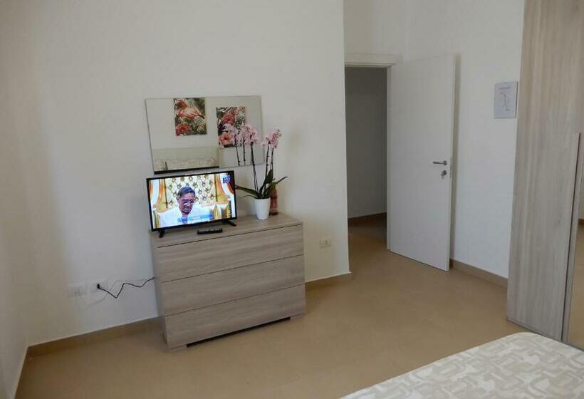 Номер Стандарт, Caserta Royale Apartment