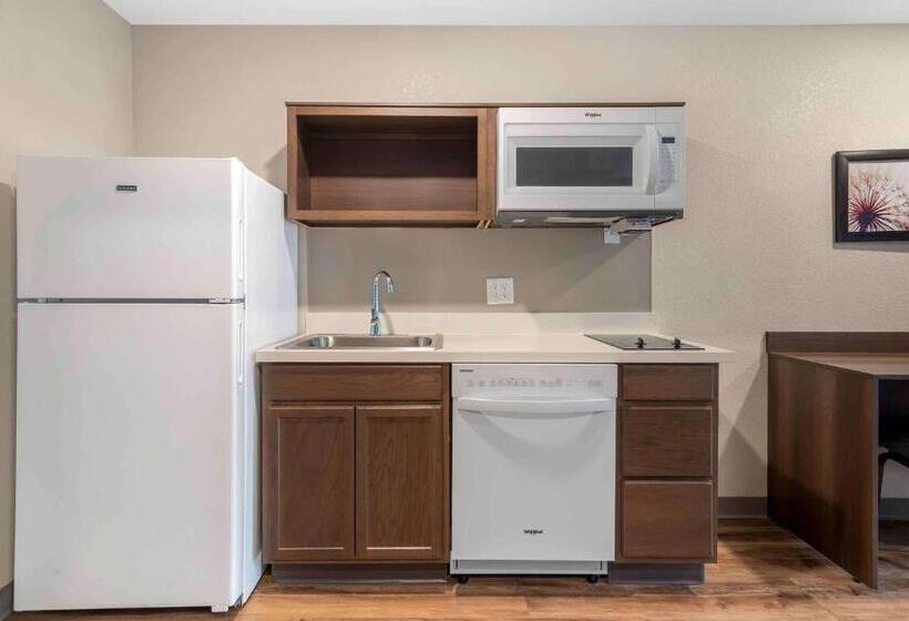 Номер Стандарт, Extended Stay America Suites  Atlanta  Lithia Springs
