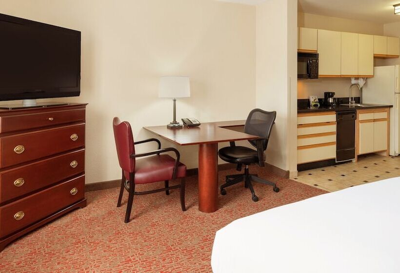Люкс Адаптированный для Инвалидов, Larkspur Landing Extended Stay Suites Milpitas