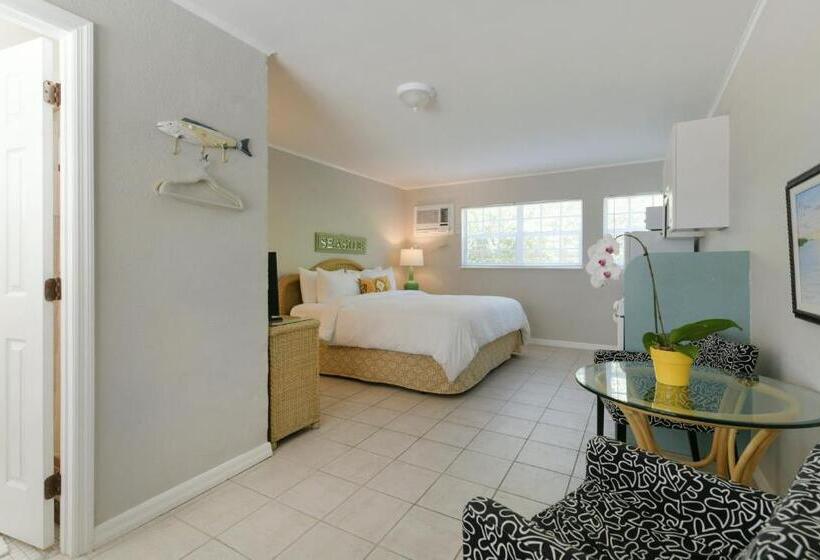 סטודיו סטנדרט מיטה זוגית, Pines & Palms Resort