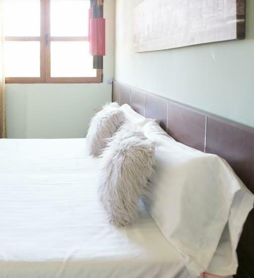 Номер Deluxe Кровать Кинг, Holidays Mirana
