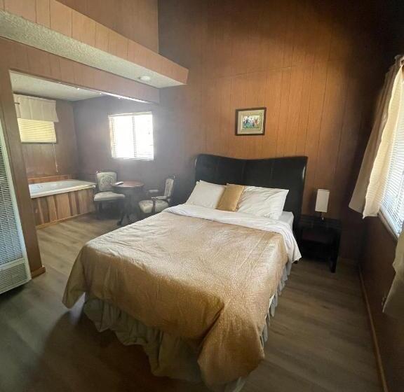 Номер Стандарт с Гидромассажем, Mountain View Cabins