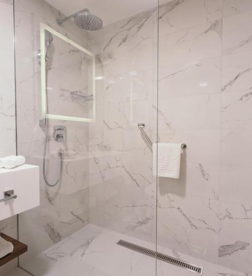اتاق استاندارد یک نفره, Central Point Hotel Beograd