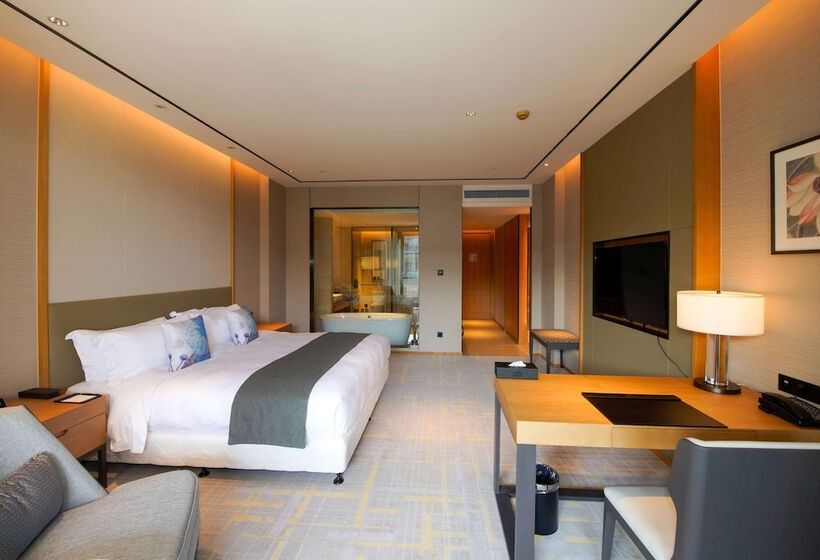 Номер Superior, Howard Johnson By Wyndham Glory Plaza Qidong