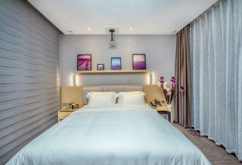 Номер Deluxe Кровать Кинг, Lavande Hotel Chongqing Tongliang Wanda Plaza Gas Tower
