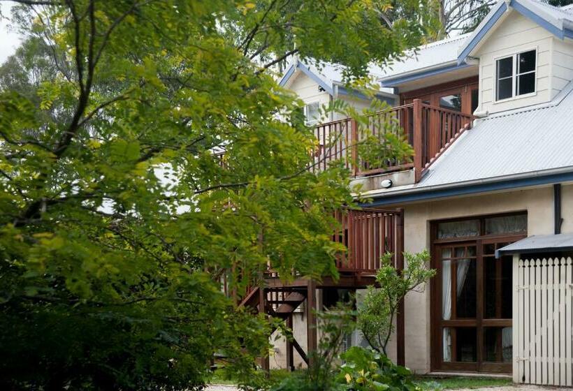 스위트, The Willows At Kurrajong