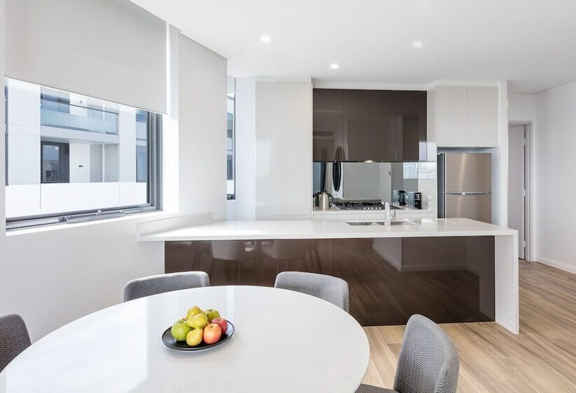 三卧豪华套房, Meriton Suites Coward Street, Mascot