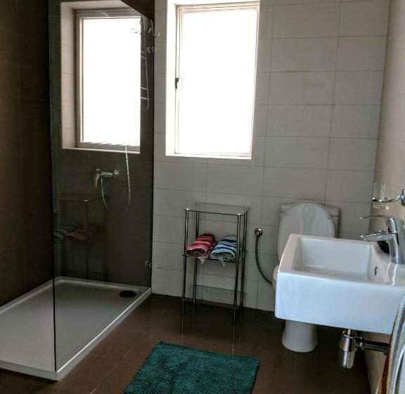 اتاق استاندارد با بالکن, Charming Rooms With A Seaview