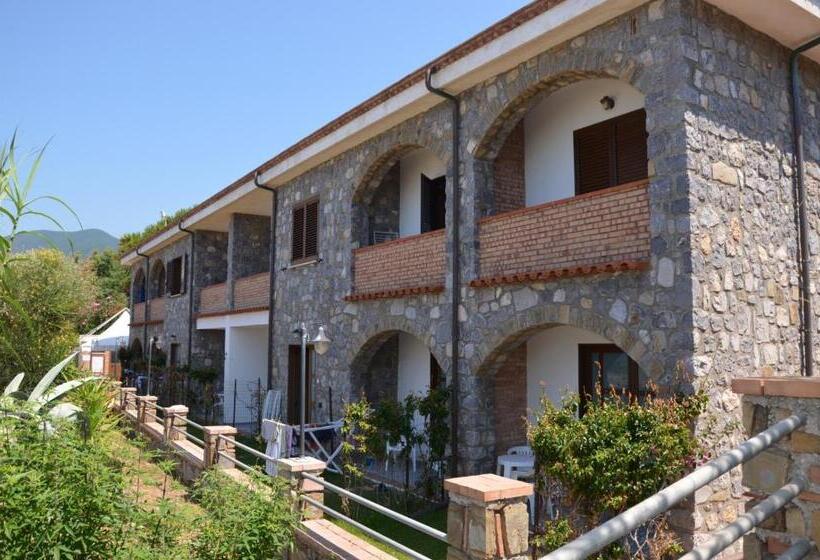 Апартаменты 1 Спальня с Террасой, Residence Le Palme   Appartamenti Sul Mare   Spiaggia Tra Palinuro E Caprioli