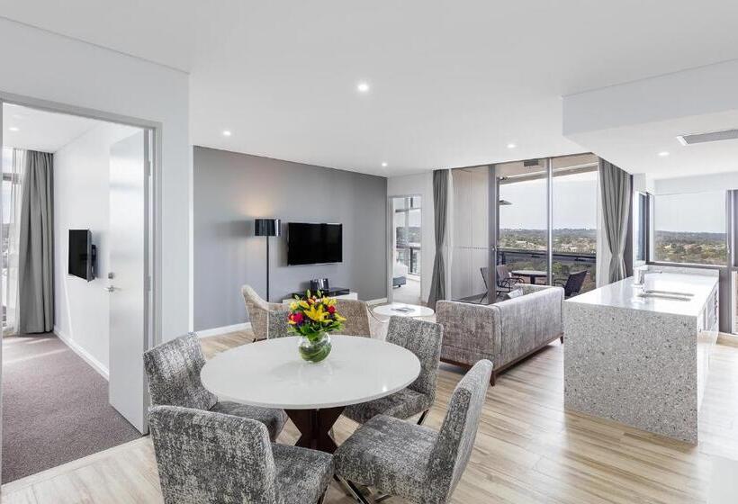 Люкс 3 Спальни, Meriton Suites Church Street, Parramatta
