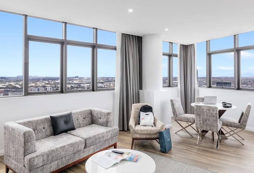 Люкс 2 Спальни, Meriton Suites Church Street, Parramatta