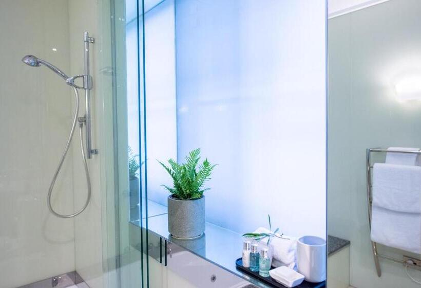 자쿠지 스위트, Rhyll Haven Luxury Getaway Apartments