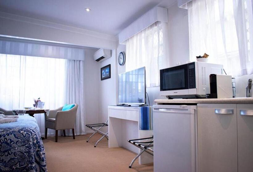 Люкс Deluxe Кровать Кинг, Boathouse Bunbury Bed & Breakfast