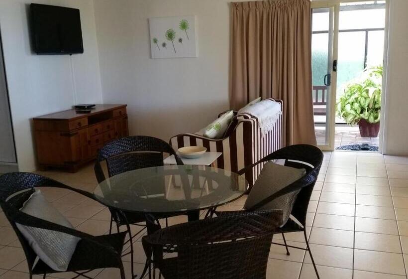 آپارتمان 2 خوابه با چشم‌انداز دریا, Rose Bay Resort