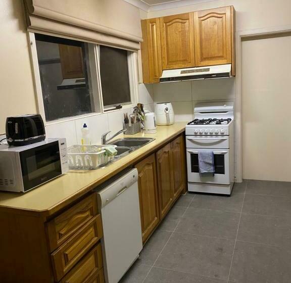 带共用浴室的标准房间, Doncaster Westfield Home Stay