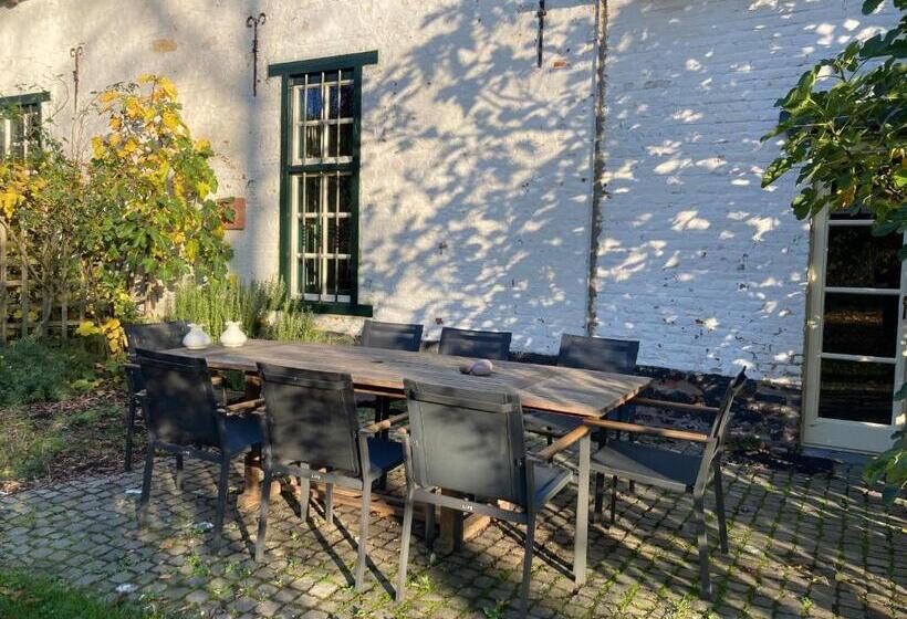 خانه 4 خوابه, B&b De Metstermolen