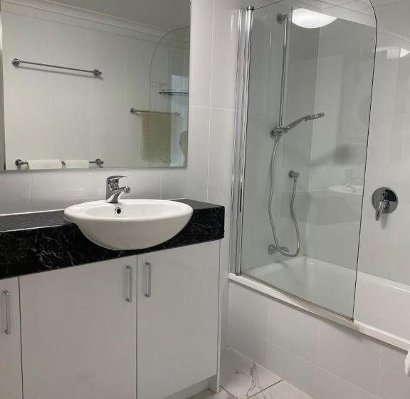 침실 3개 아파트, Belvedere Apartments