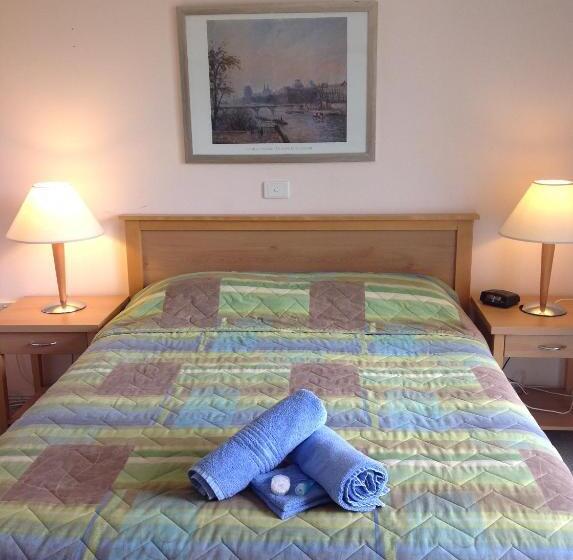 Номер Стандарт, Motel Farnboro