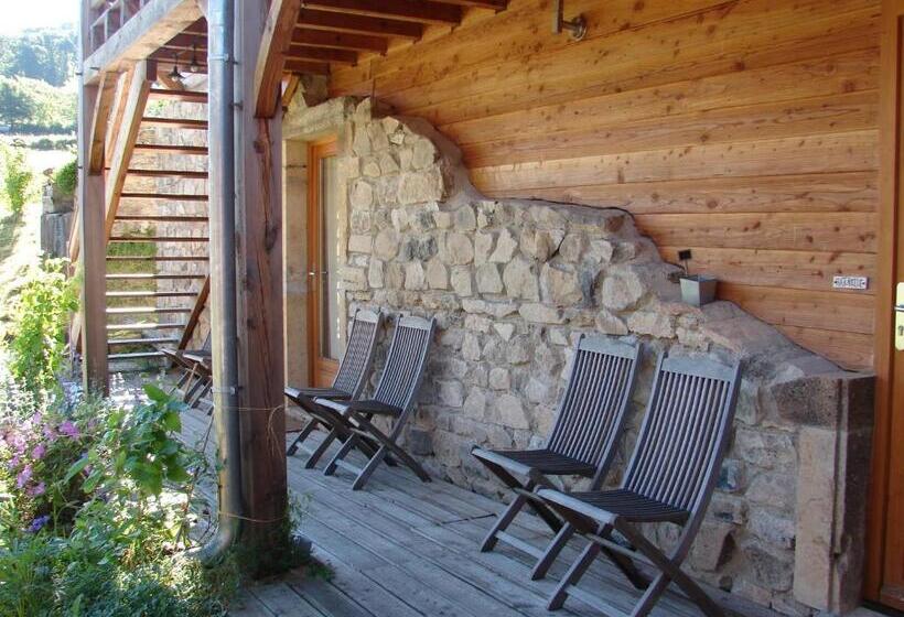 Номер Стандарт Трехместный, La Pierre Folle Chambres D Hôtes