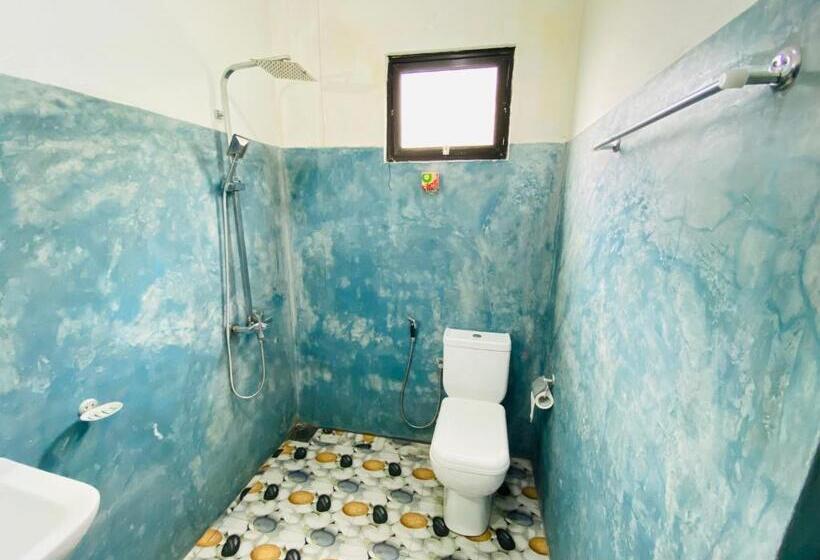 اتاق خانوادگی, Lotus Grand Rest