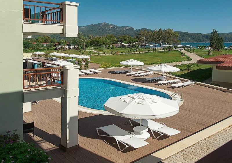 Номер Deluxe, Fortezza Beach Resort