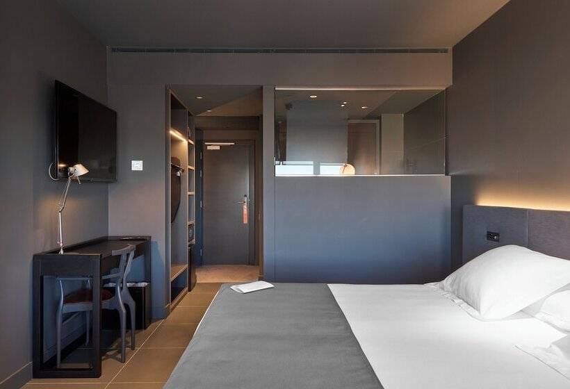 Номер Стандарт Вид на Город, Barcelona Princess