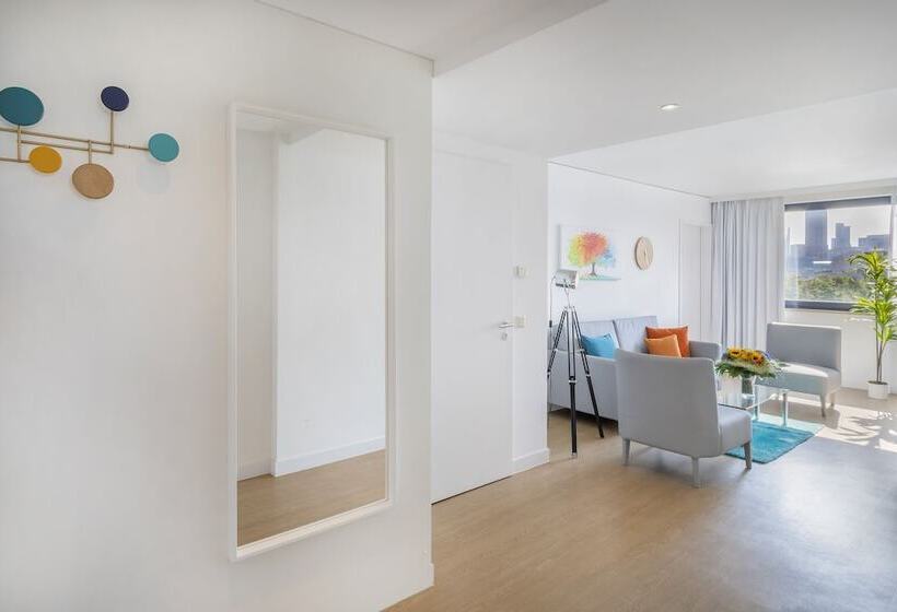 Номер Стандарт, Frankfurt Messe Affiliated By Melia