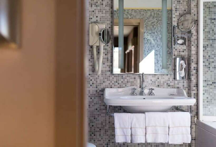 Junior Suite, Liassidi Palace