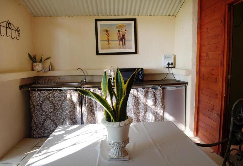 غرفة ديلوكس مطلّة علي الحديقة, Almar View Guest House