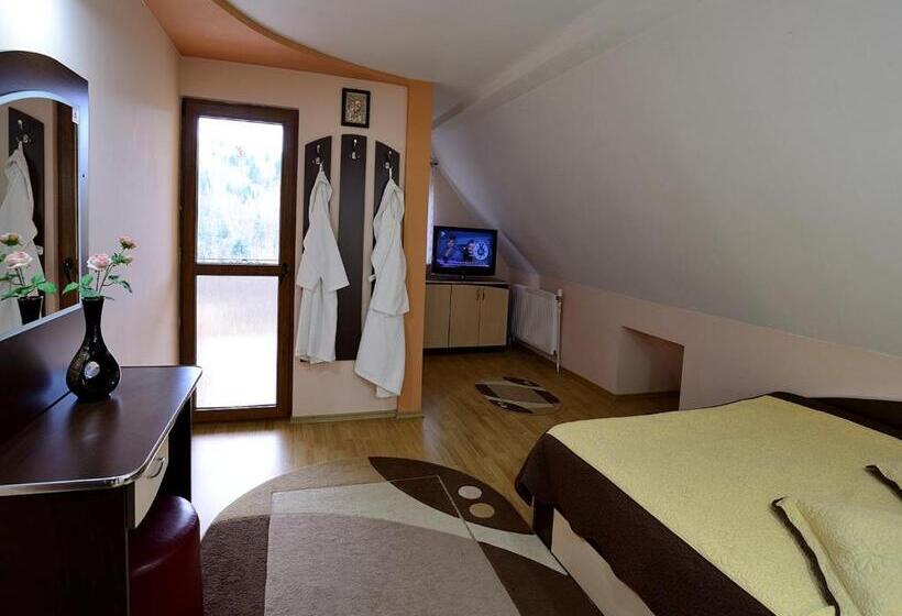 Люкс 2 Спальни, Pension Casa Vero