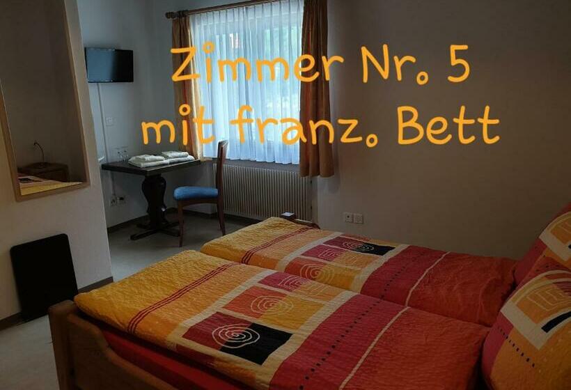 带共用浴室的标准房间, Landgasthaus Post