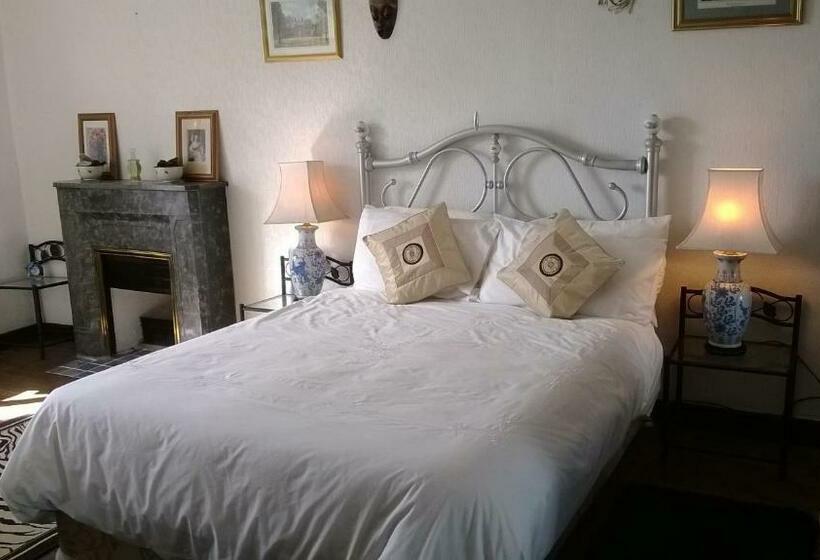 Номер Стандарт Трехместный, La Châtaigne Dorée