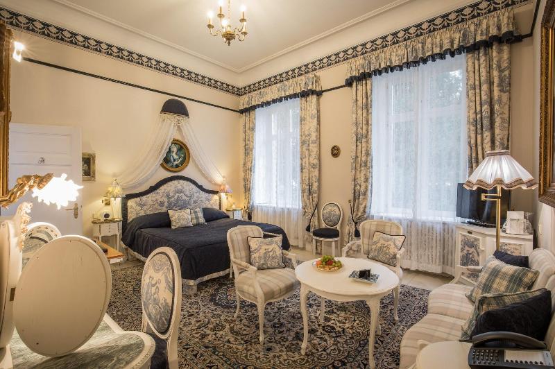 Номер Deluxe, Belle Epoque