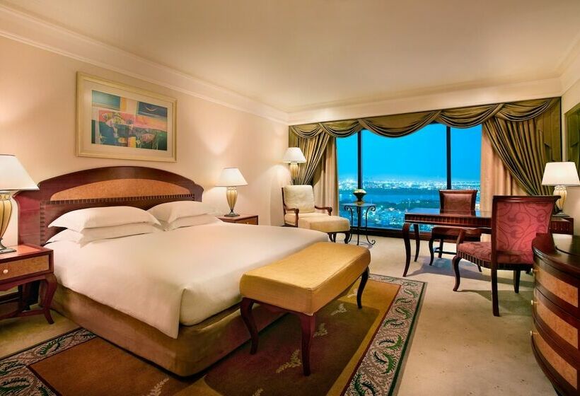 Номер Клуб, Grand Hyatt Dubai