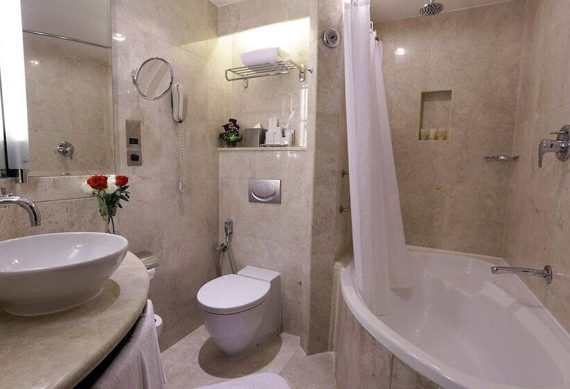 豪华房间, Ramada Plaza By Wyndham Dubai Deira
