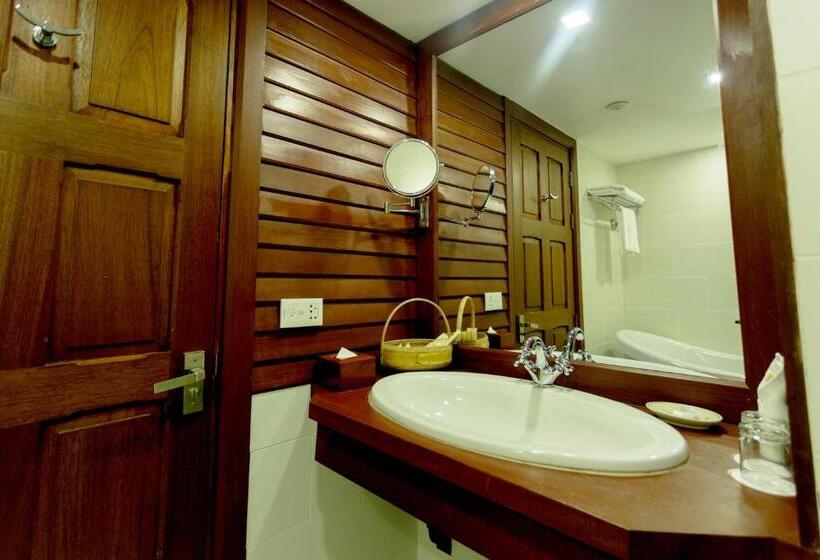 Номер Стандарт, Royal Angkor Resort & Spa
