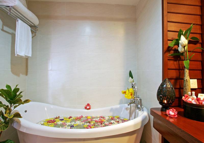 Номер Deluxe, Royal Angkor Resort & Spa