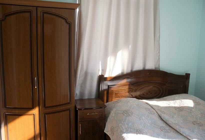 Quarto standard, Tatev Shinuhayr