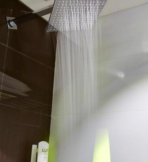 Номер Стандартный Кровать Куин, Iu Hotel Chengdu Xipu Station