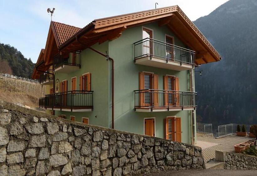 스탠다드 스튜디오, Residence Al Pescatore