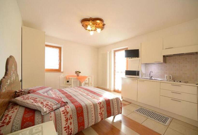 스탠다드 스튜디오, Residence Al Pescatore