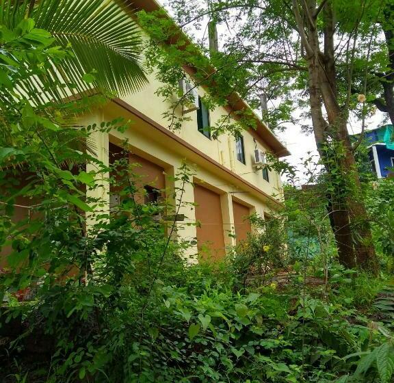 标准间, Cozywoods Hill Resort