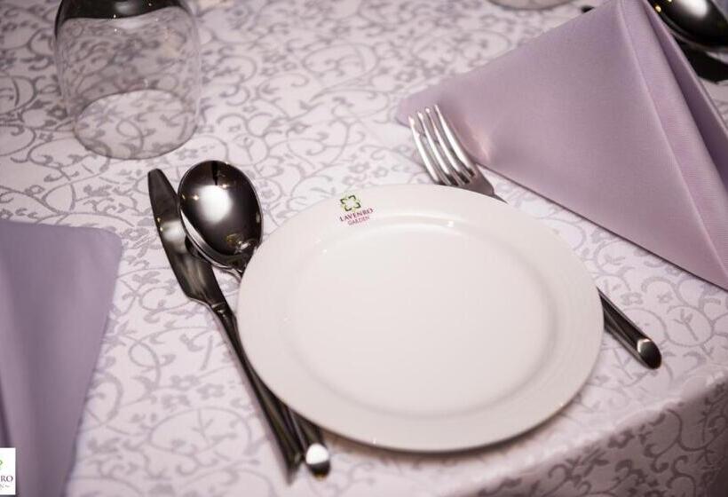 디럭스 룸, Lavenro Garden